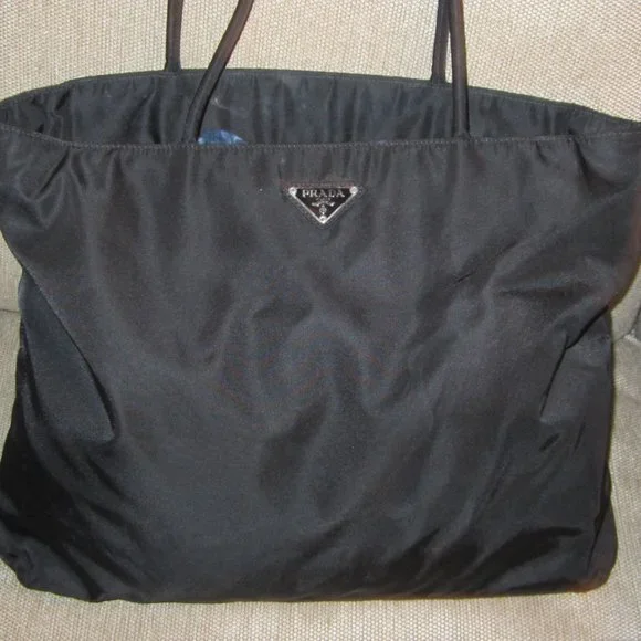 ❤️Authentic PRADA TESSUTO Black Nylon Shopper Shoulder Bag Purse - Picture 3 of 10